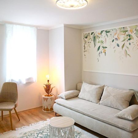 Apartament Mi Casa Plantas Mosonmagyaróvár Zewnętrze zdjęcie